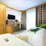 Wellnesshotel Schoenruh - Adults Only Hotel 4*