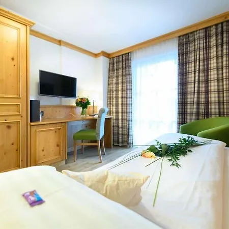 Wellnesshotel Schoenruh - Adults Only Otel 4*