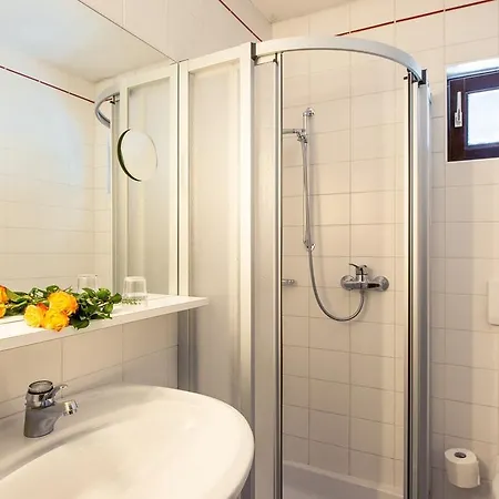 Otel Wellnesshotel Schoenruh - Adults Only Seefeld in Tirol