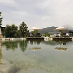 ウェルネスホテル シェーンルー アダルツ オンリー 4*