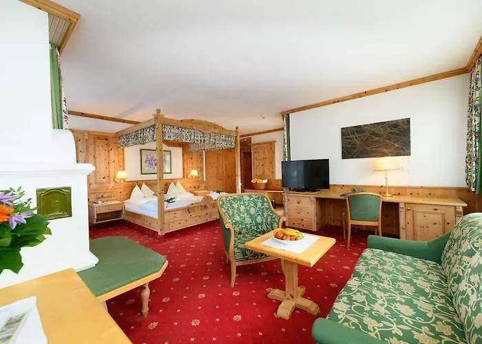 ウェルネスホテル シェーンルー アダルツ オンリー 4* ゼーフェルト・イン・チロル